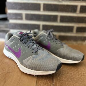 Nike Women's Gray and Purple Running Shoes